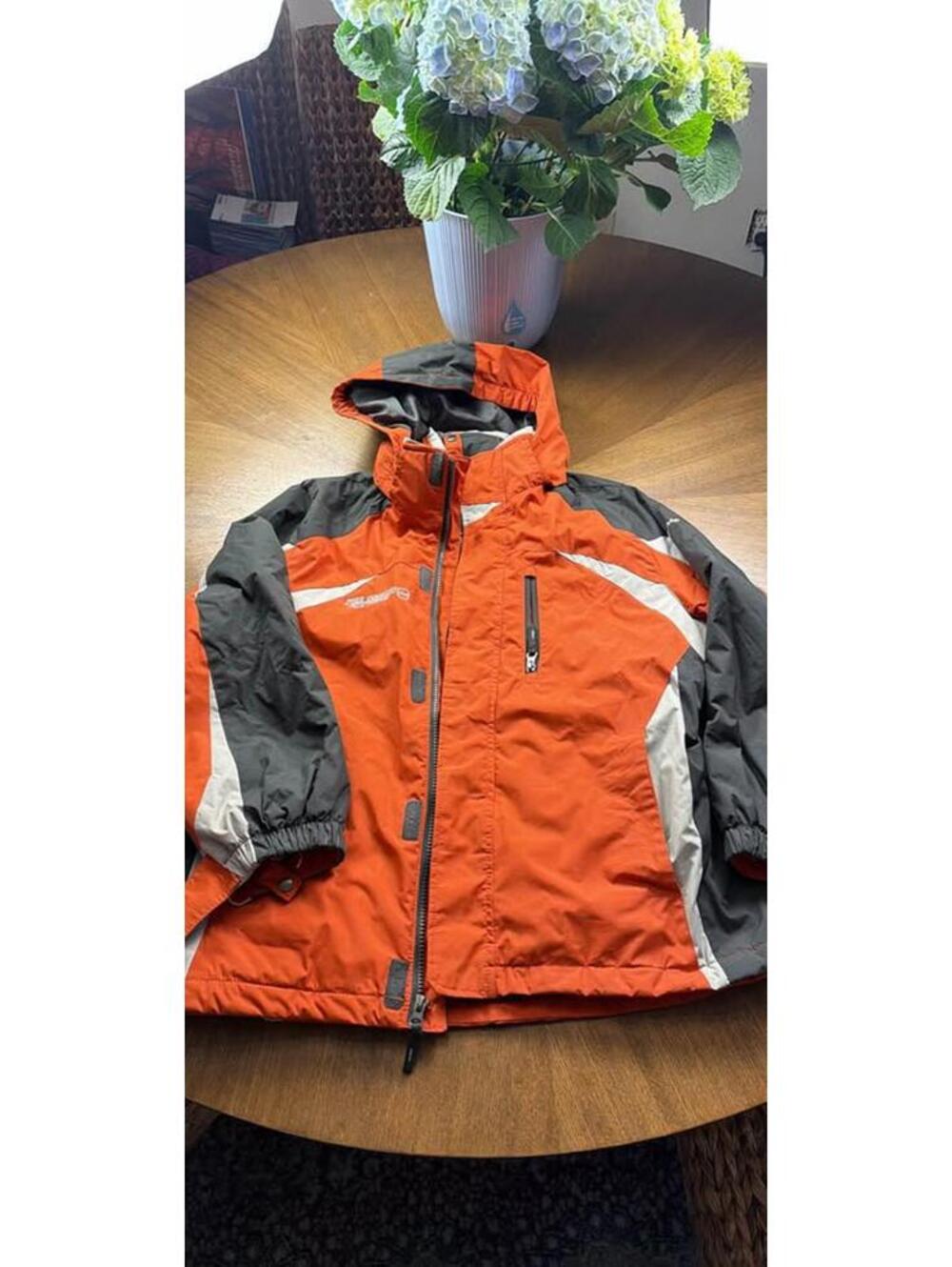 Free Country "FCXTREME" boys' orange, cream performance winter jacket, medium
